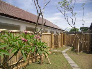 Dewi Dewi Villas Sanur  Exterior photo